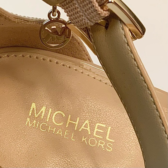 MICHAEL Michael Kors ‘Koda’ Nude Strappy Heels - Picture 13 of 16